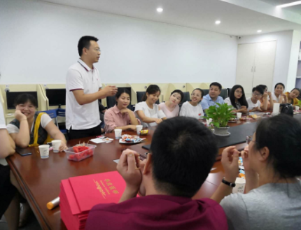 驗(yàn)光定配培訓(xùn)學(xué)員發(fā)言