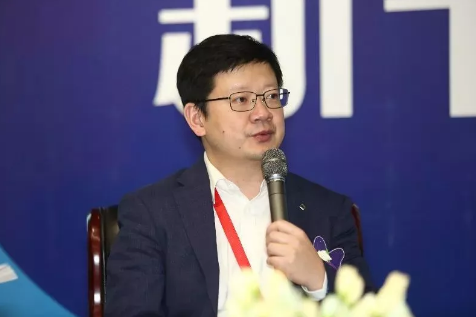 角膜塑形術