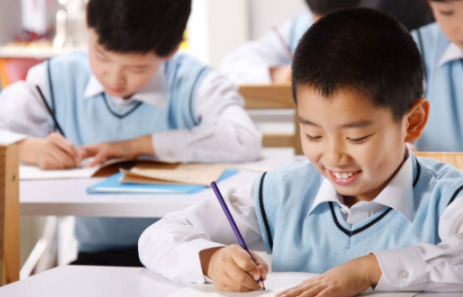 驗光師培訓閑談：打乒乓球竟能防近視！