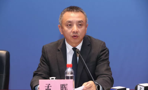 教育部介紹近視防控實(shí)施方案政策亮點(diǎn)、重大部署和貫徹落實(shí)情況