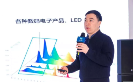 依視路：以“眼健康中國策”為主題，攜行業(yè)大咖探討眼健康 | 上海展