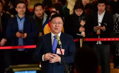 視光變革者寶島眼鏡CEO王智民：AI是慢性病、近視防控救星