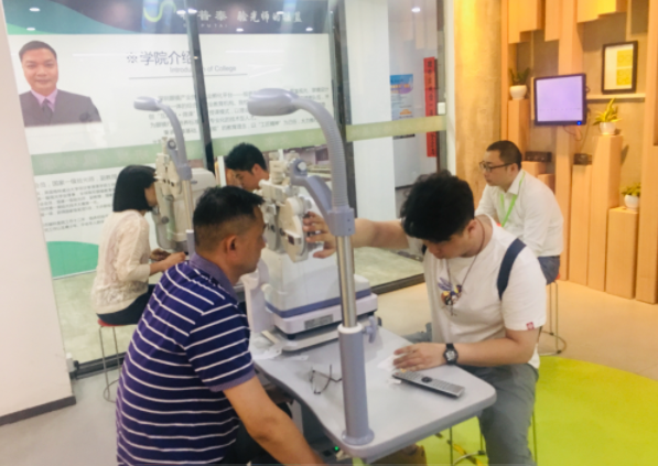 深圳視普泰第六屆驗(yàn)光定配培訓(xùn)班順利畢業(yè)