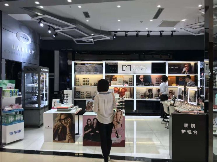 開眼鏡店容易產(chǎn)生“大單”的時(shí)間點(diǎn)，眼鏡店利潤(rùn)支柱所在