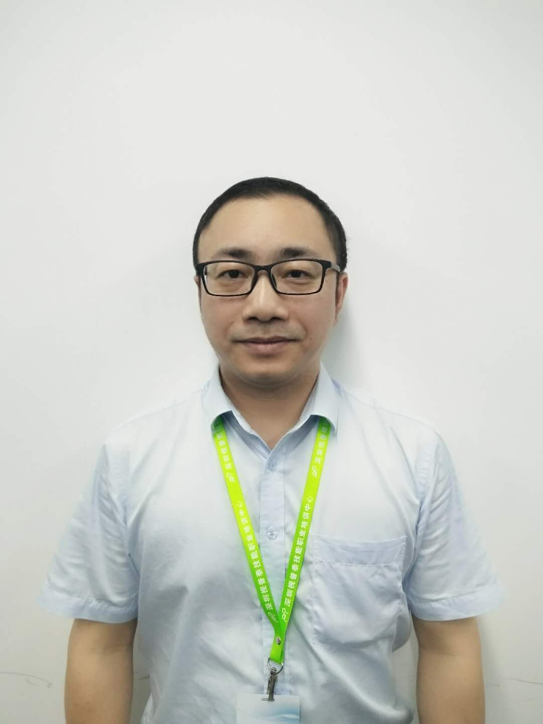 國家驗(yàn)光二級(jí)技師