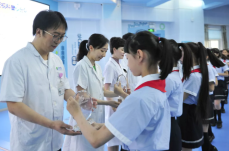 科學防控兒童青少年近視，我們共同努力：四川省預防近視公益廣告片上線