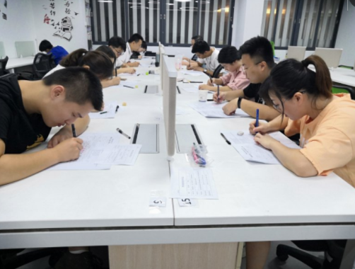 視普泰第七屆驗(yàn)光定配技能精修考證班順利畢業(yè)?。?！