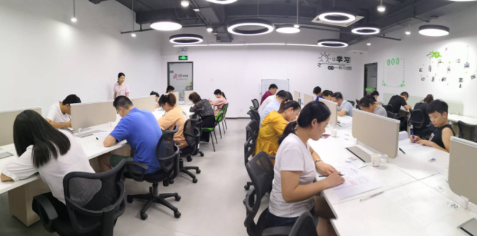 視普泰第七屆驗(yàn)光定配技能精修考證班順利畢業(yè)?。?！