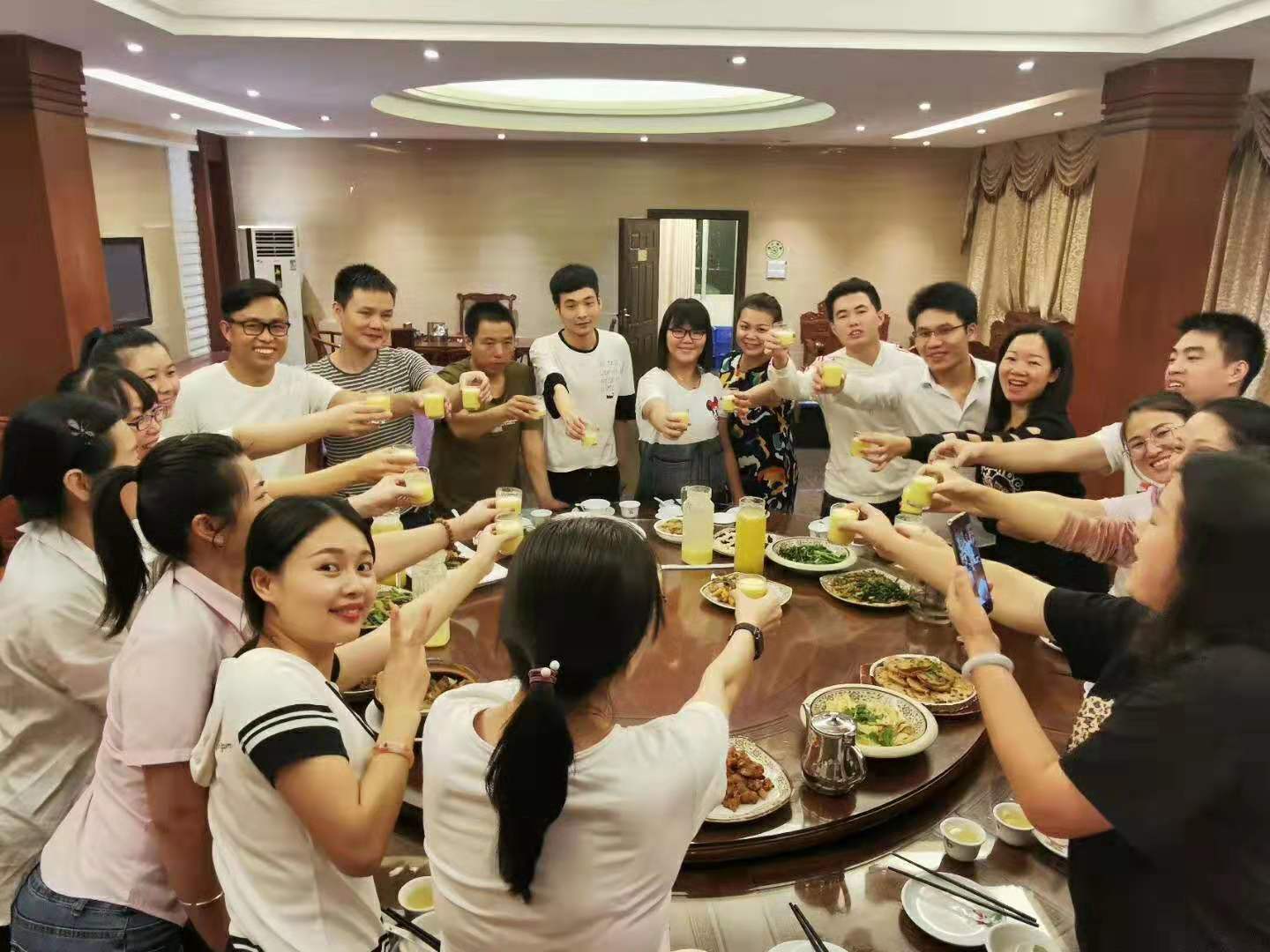 深圳視普泰第九屆驗光定配培訓學員順利畢業(yè)?。?！