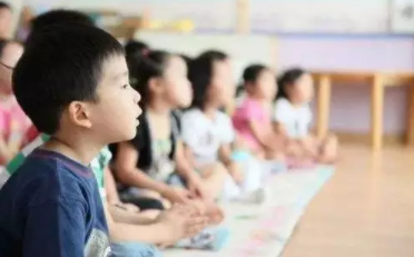 法制日?qǐng)?bào)調(diào)查：兒童近視治療市場(chǎng)亂象：視力康復(fù)“治療”不可信